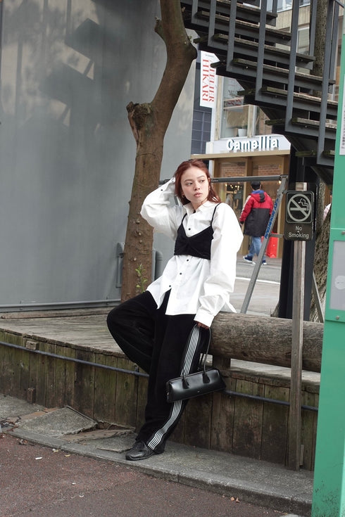 ベロアビスチェ